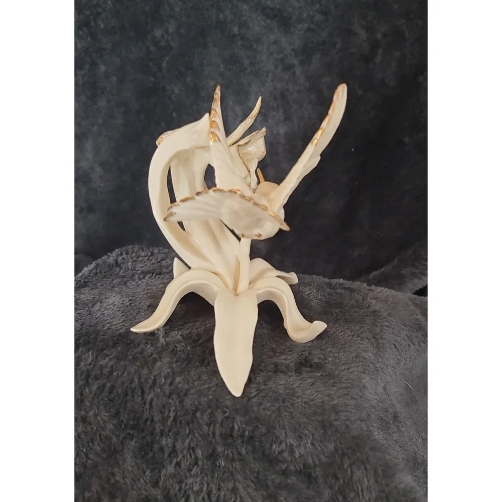 Beautiful Lenox Porcelain Classic Hummingbird Ivory Sculpture Figurine READ - Picture 6 of 16